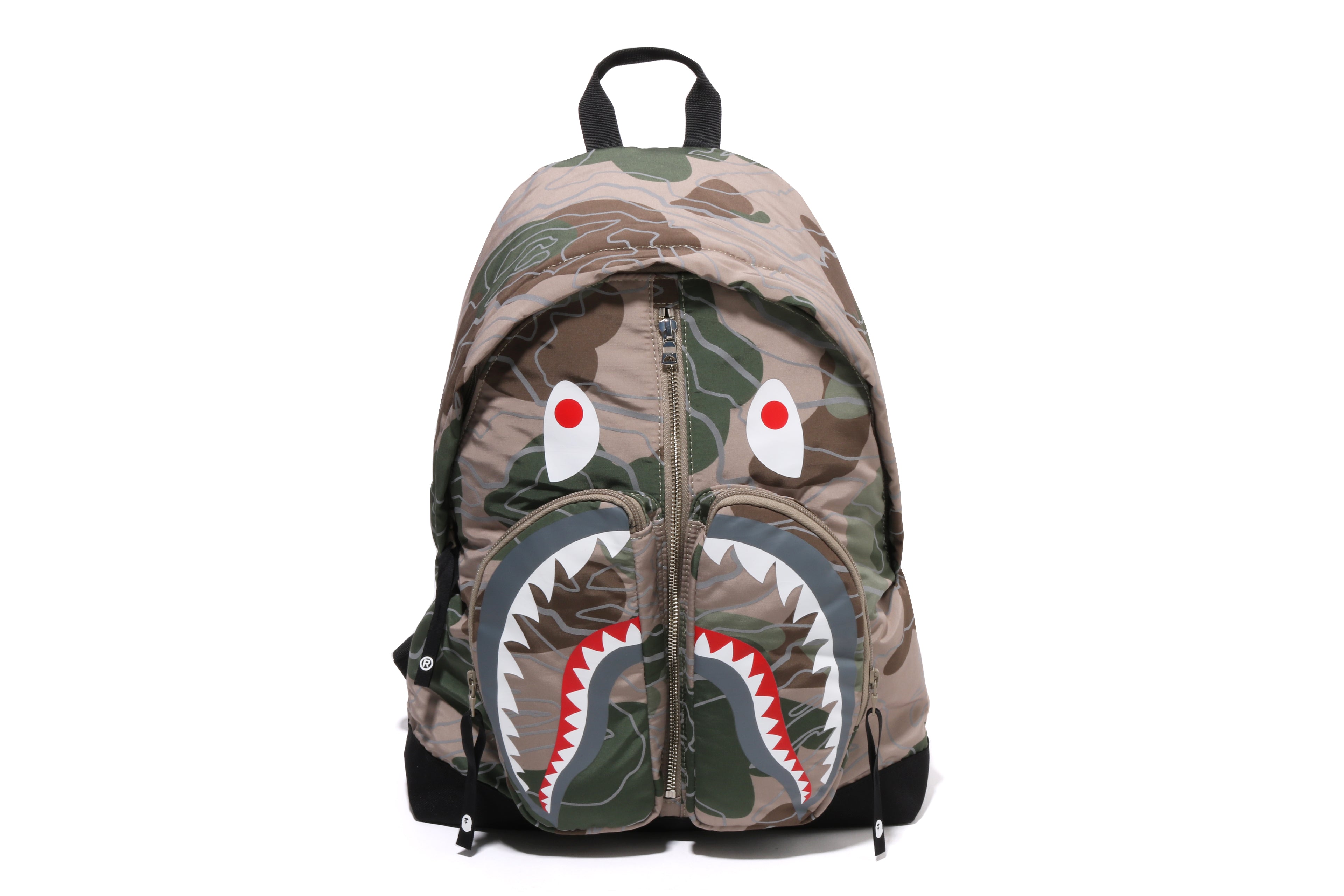 LAYERED LINE CAMO SHARK DAYPACK