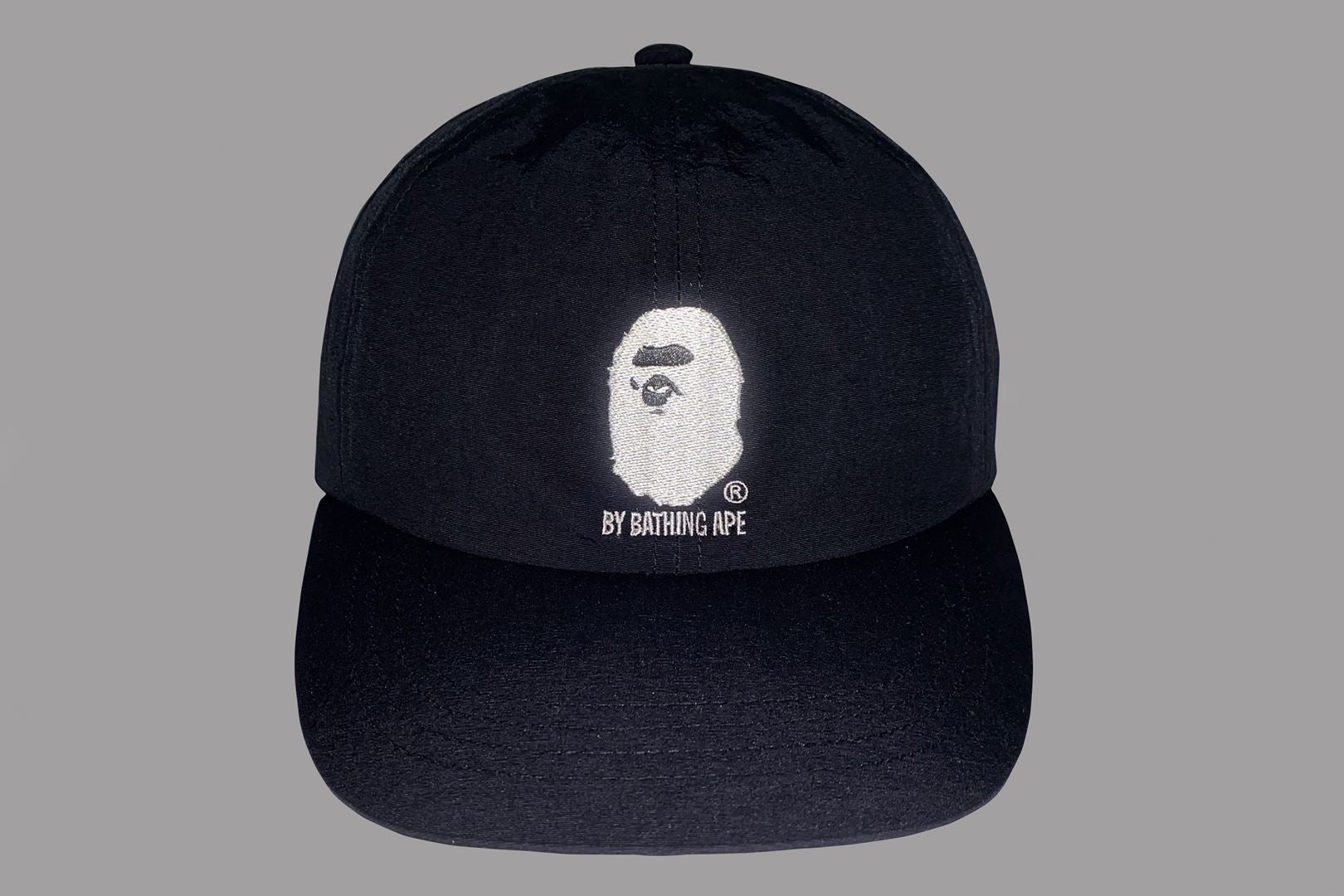 BAPE ブラック トラッカーハット A BATHING APE PANEL CAP | bape.com