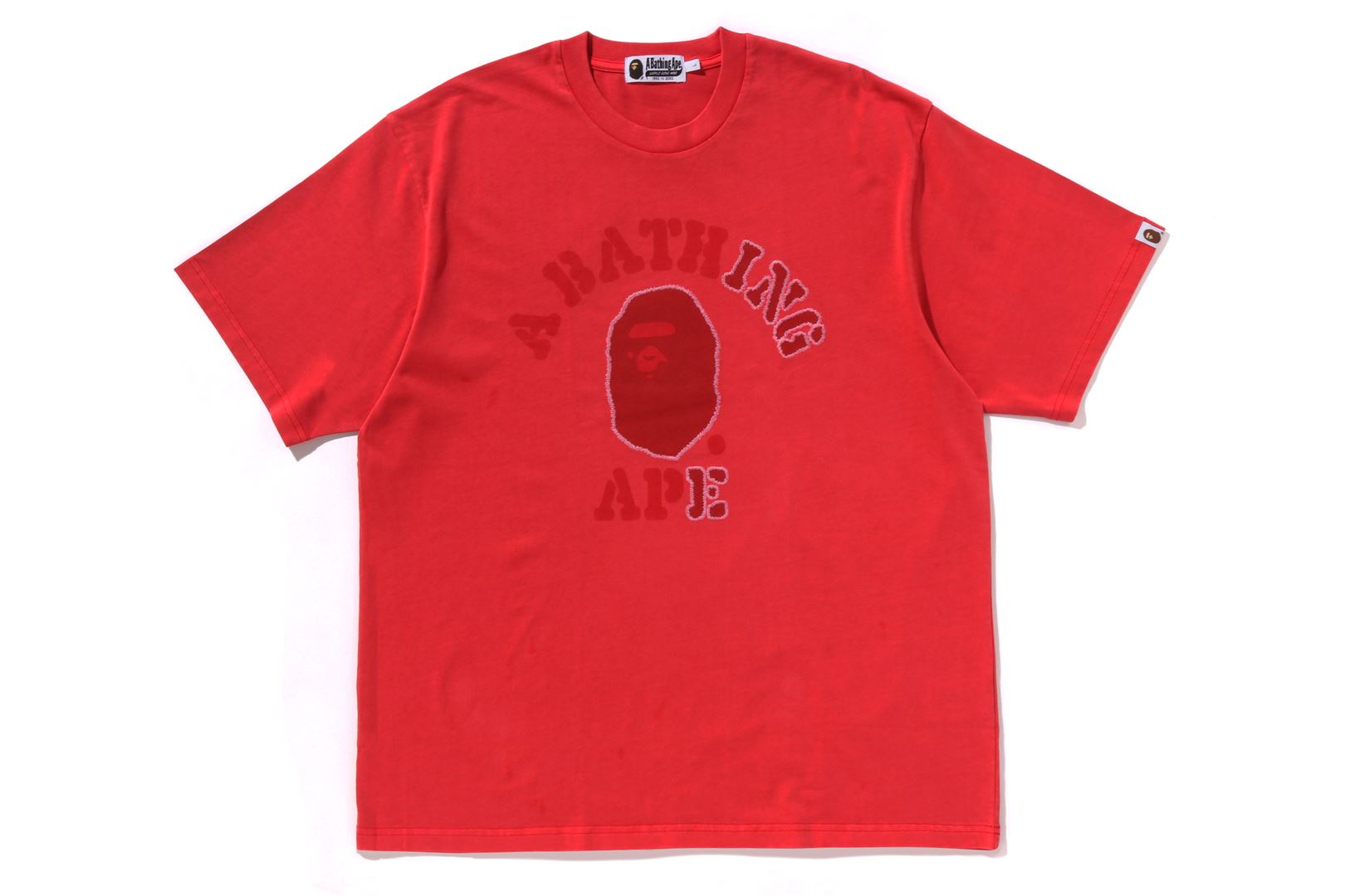 トップス BAPE GARMENT DYE LOGO RELAXED FIT TEE GARMENT DYE LOGO RELAXED FIT TEE | bape.com