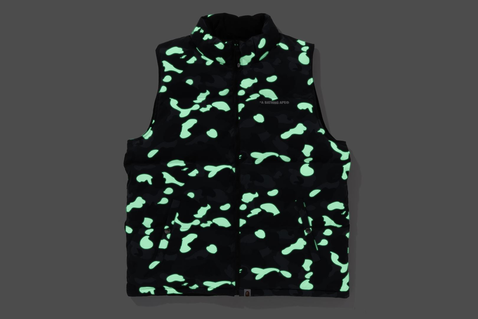 A BATHING APE® City Camo Reversible Down Vest | Bape official