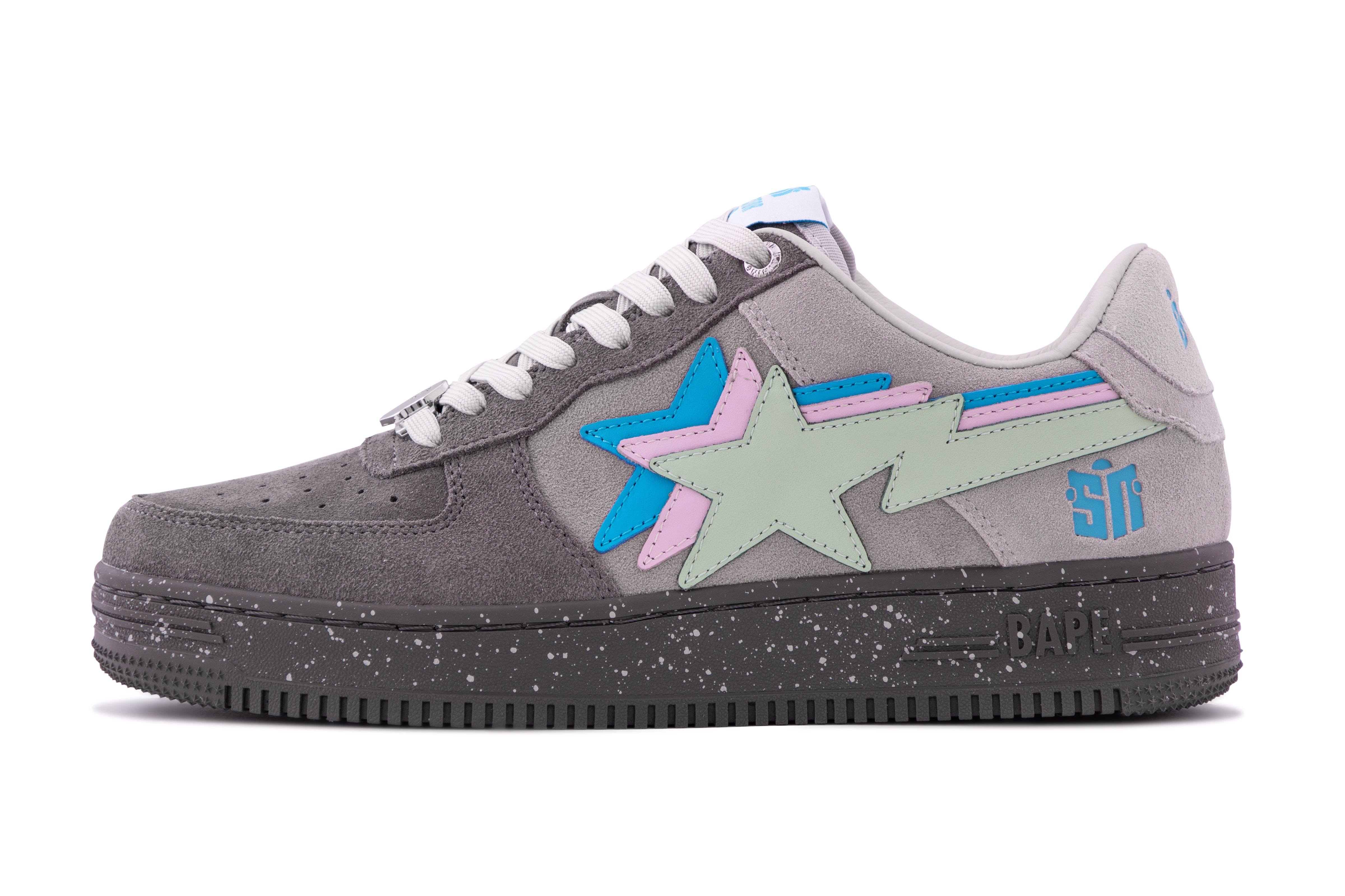 A BATHING APE® BAPE STA BAPE X Sneaker News M2 | Bape official