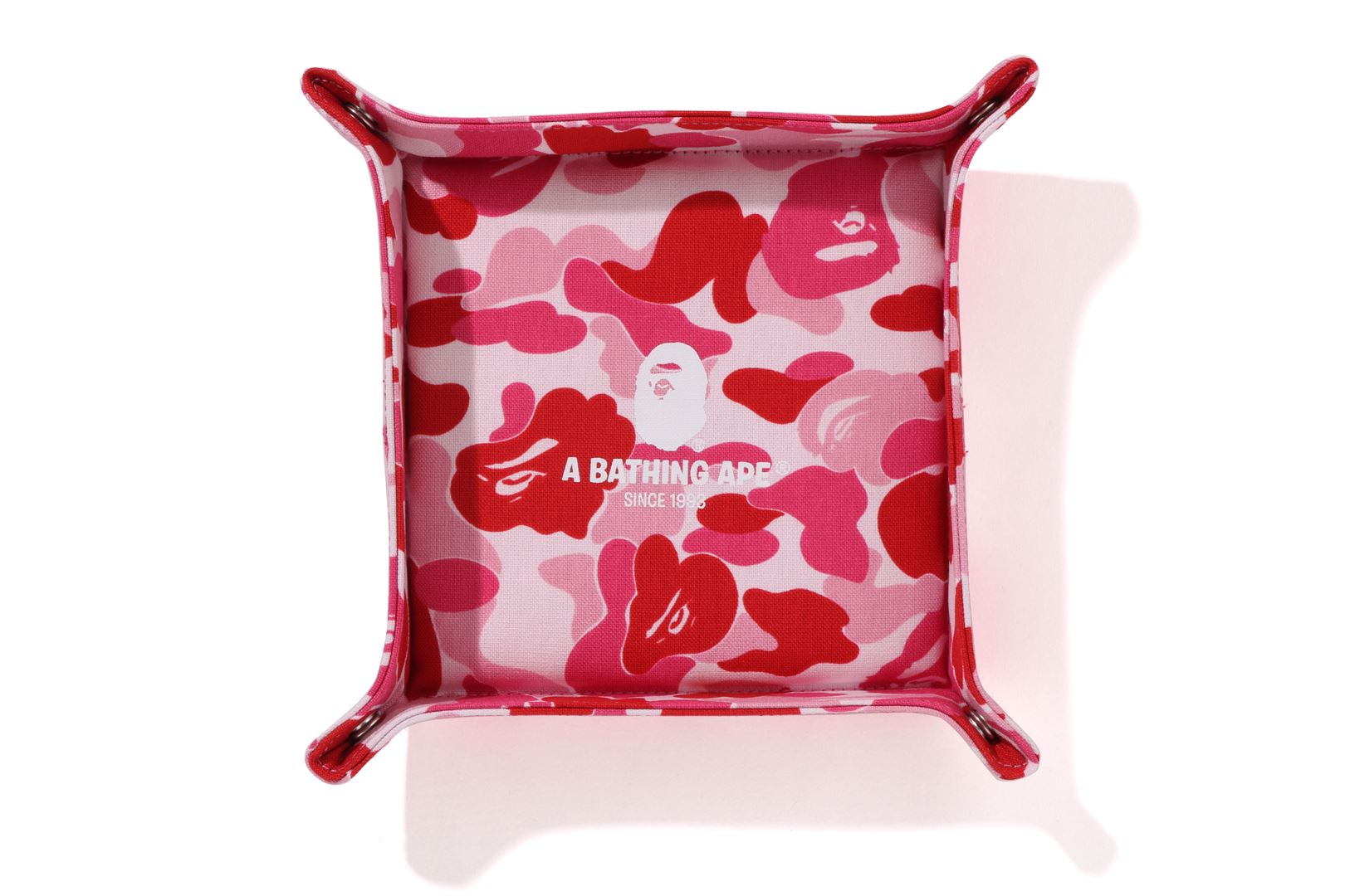 ベイシングエイプ　蛍光トレイ A BATHING APE® Abc Camo Tray (L) | Bape official website – uk.bape.com