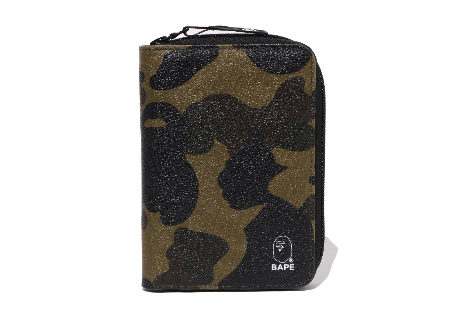 A BATHING APE × PORTER 1st Camo パスポートケース A BATHING APE® 1st Camo Passport Case M Travel | Bape official