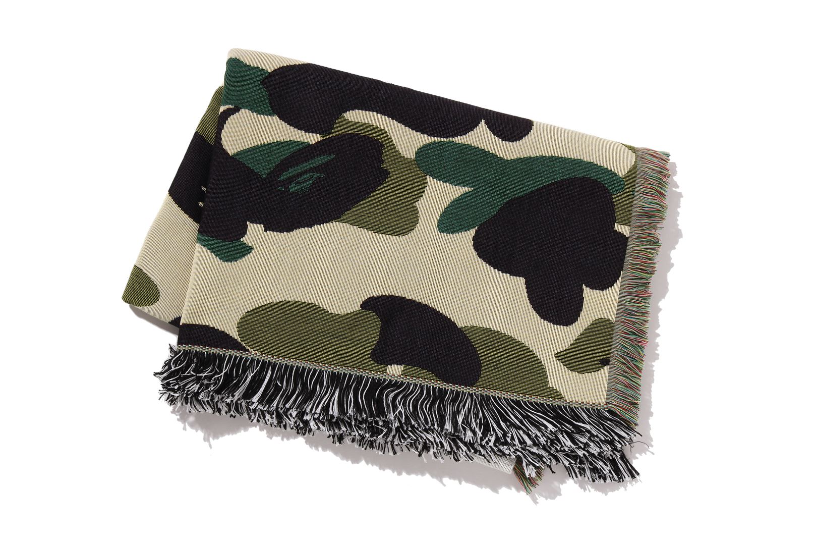 A BATHING APE® 1st Camo Jacquard Blanket | Bape official website