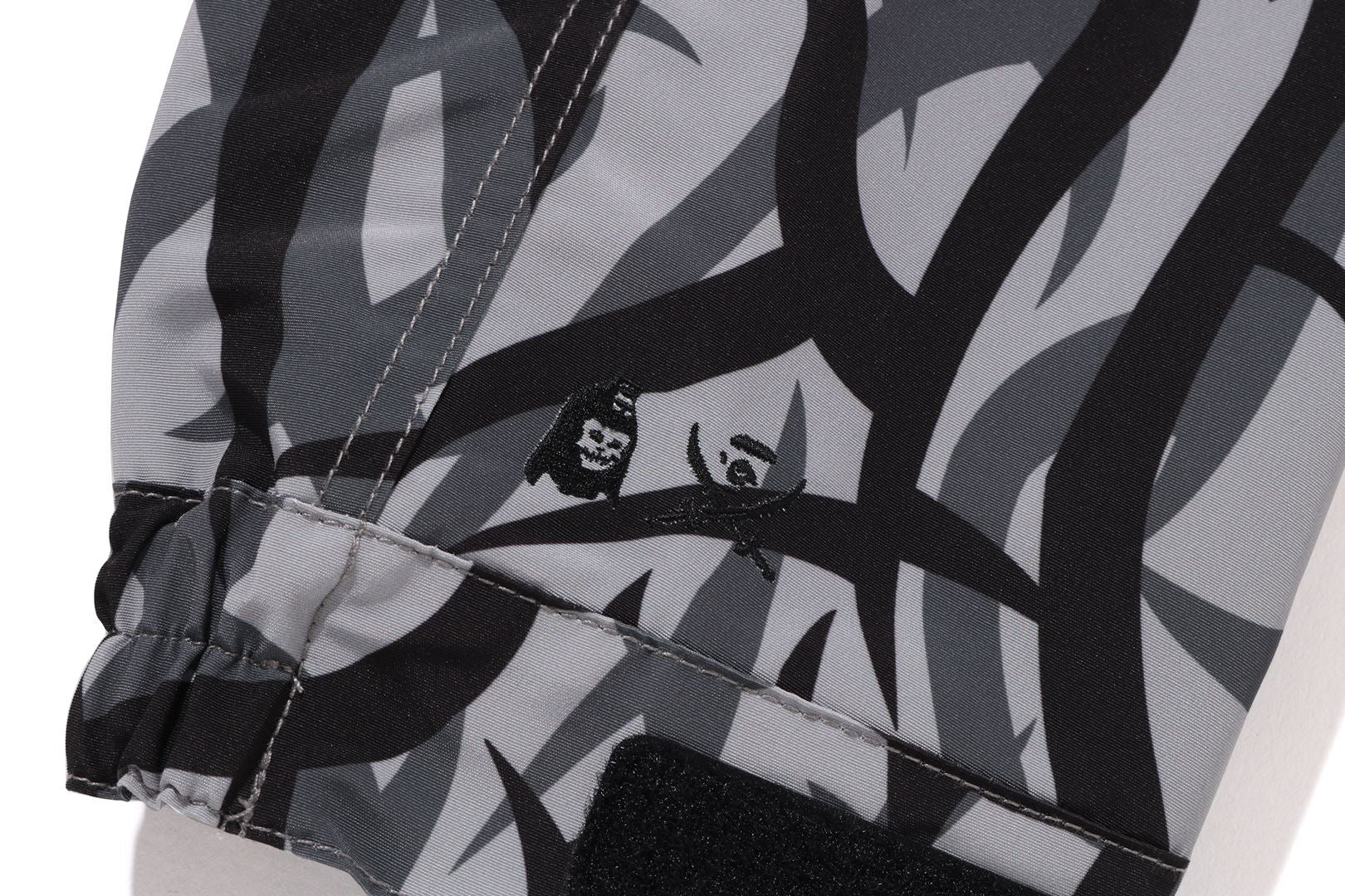 スノーボード BAPE X NBHD TRIAL CAMO JACKET TRACKPANTS NEIGHBORHOOD】BAPE X NBHD - TRIAL CAMO SNOWBOARD JACKET