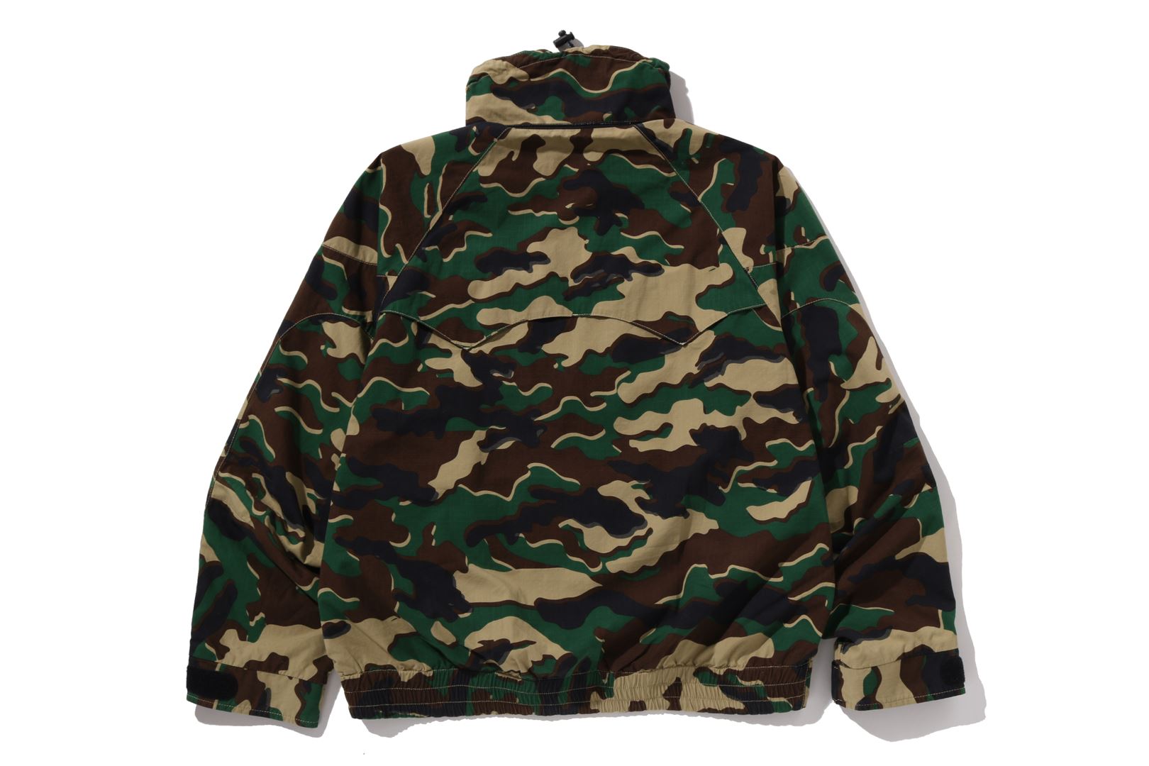 A BATHING APE® Glitch Woodland Camo Short Snowboard Jacket | Bape