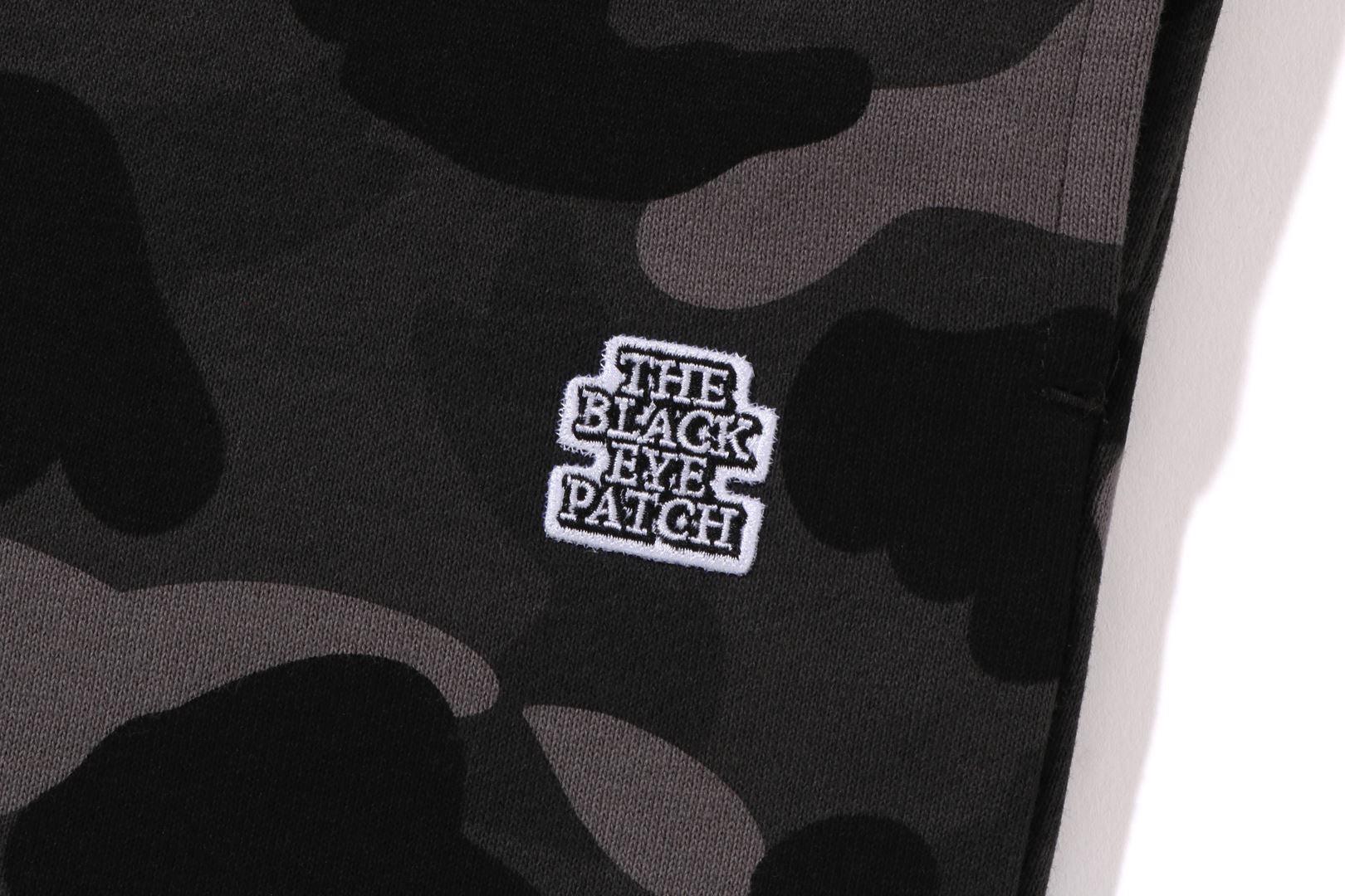 BAPE X BLACK EYE PATCH COLOR CAMO SWEAT PANTS – uk.bape.com