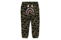 1ST CAMO SHARK SWEATPANTS