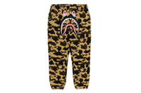 1ST CAMO SHARK SWEATPANTS