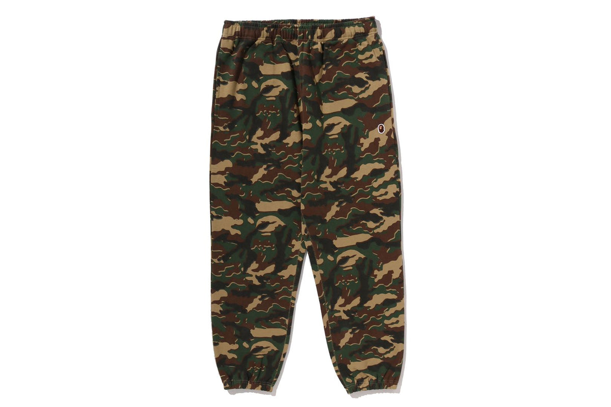 GLITCH WOODLAND CAMO RELAXED FIT SWEAT PANTS