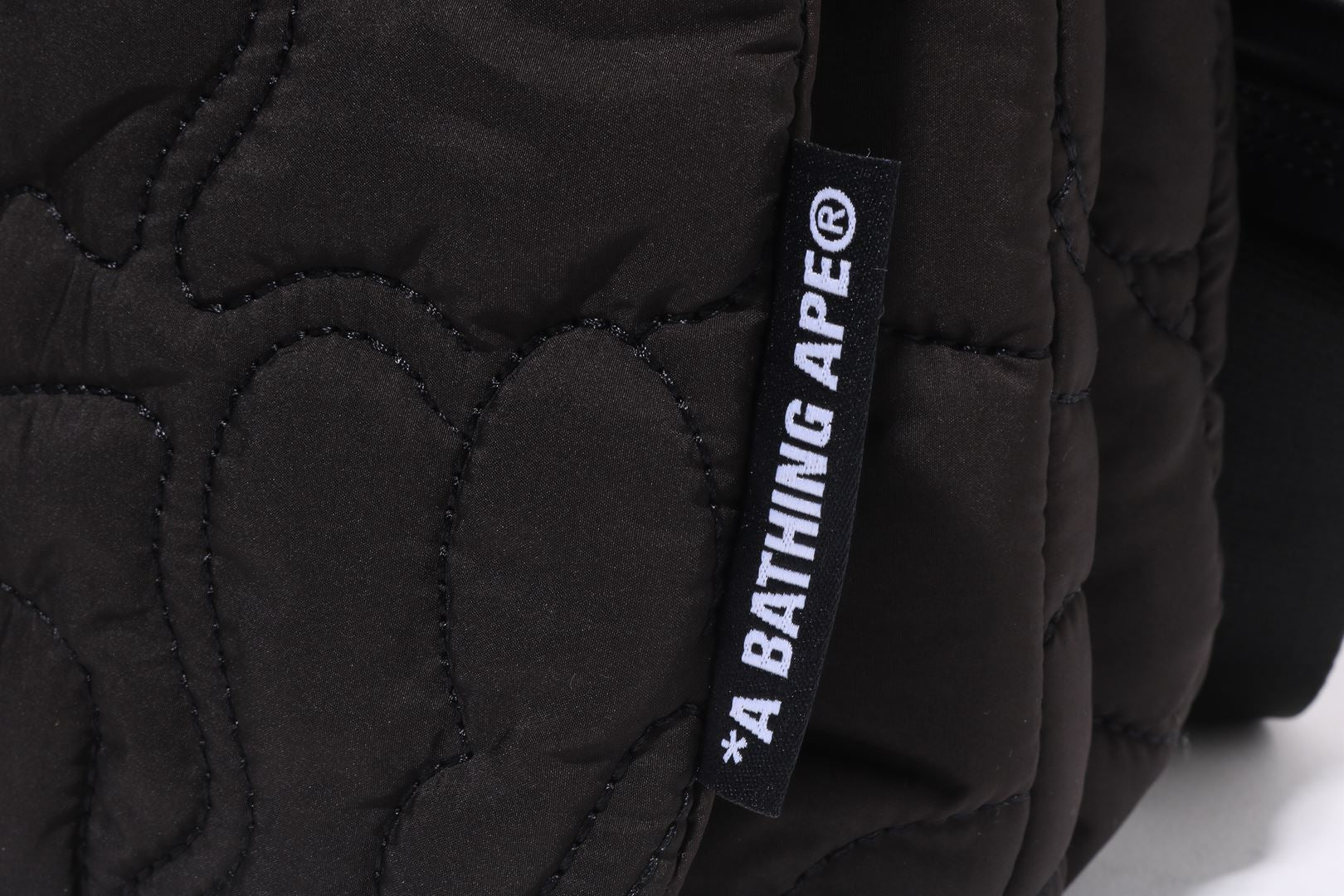A BATHING APE® Line Camo Quilted Shoulder Bag | Bape official