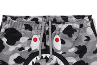 1ST CAMO SHARK REGULAR FIT SWEAT SHORTS