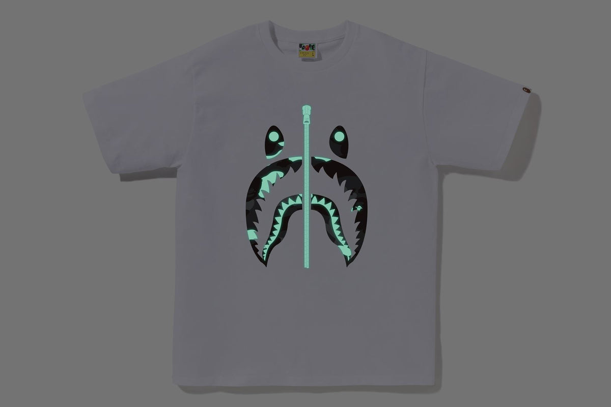 BAPE MENS COTTON CITY CAMO GLOWING SHARK T-SHIRT