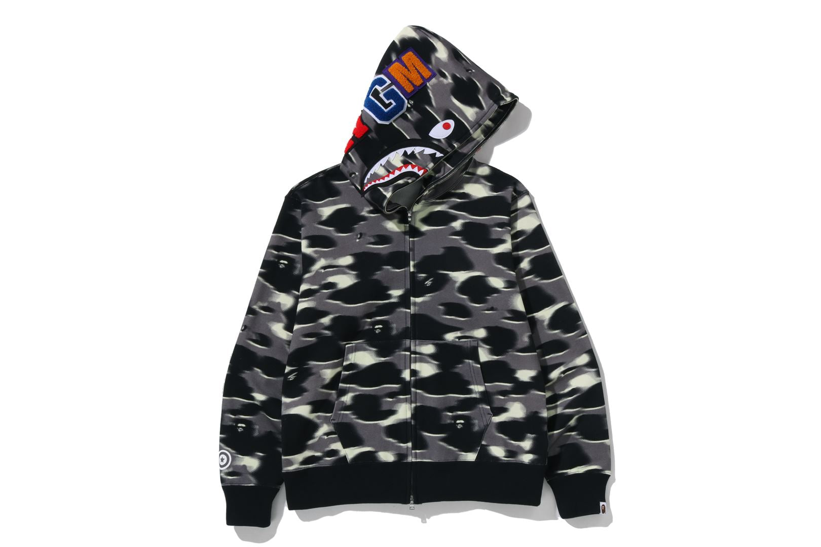 A BATHING APE® Screen Camo Shark Full Zip Hoodie | Bape official