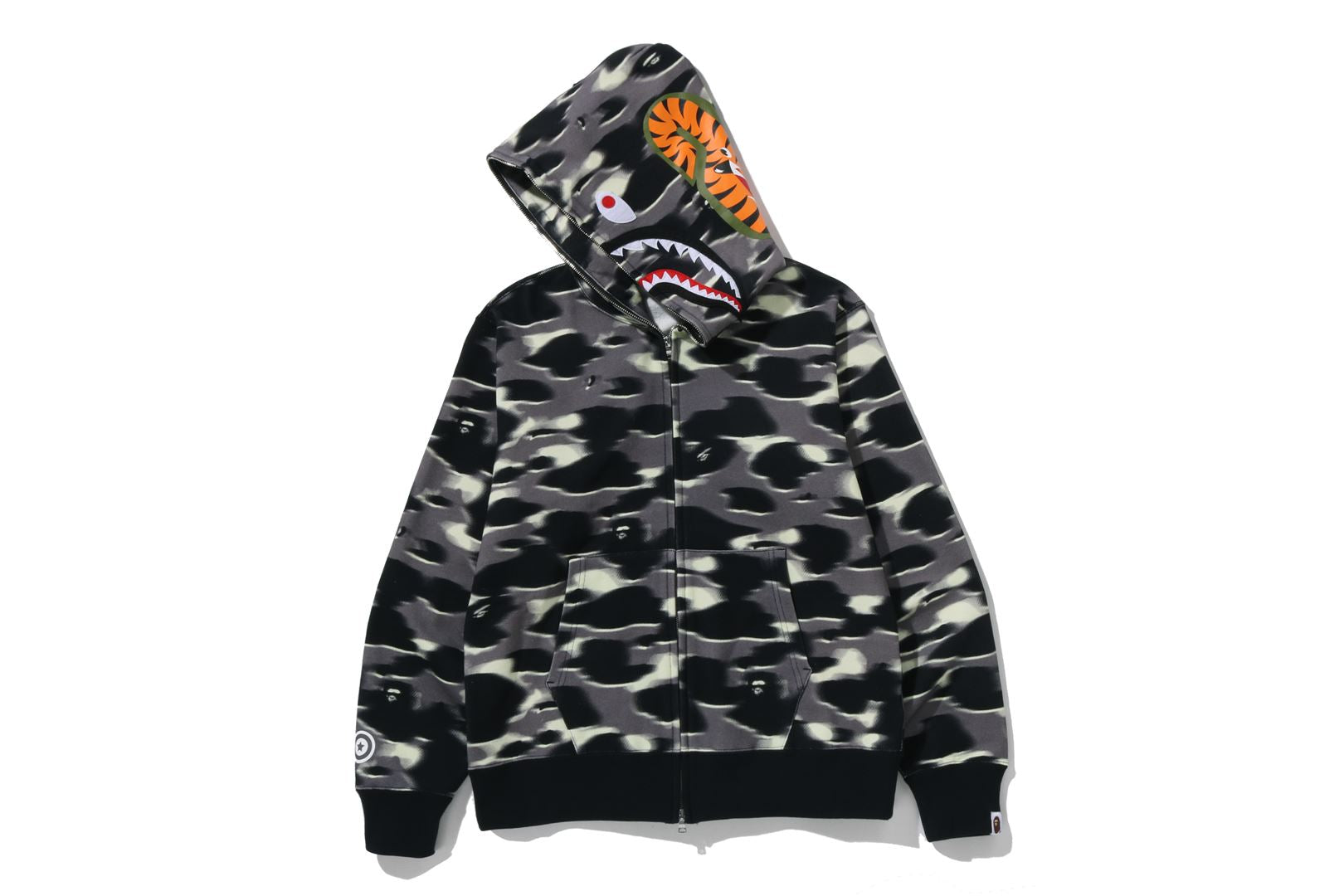 A BATHING APE® Screen Camo Shark Full Zip Hoodie | Bape official