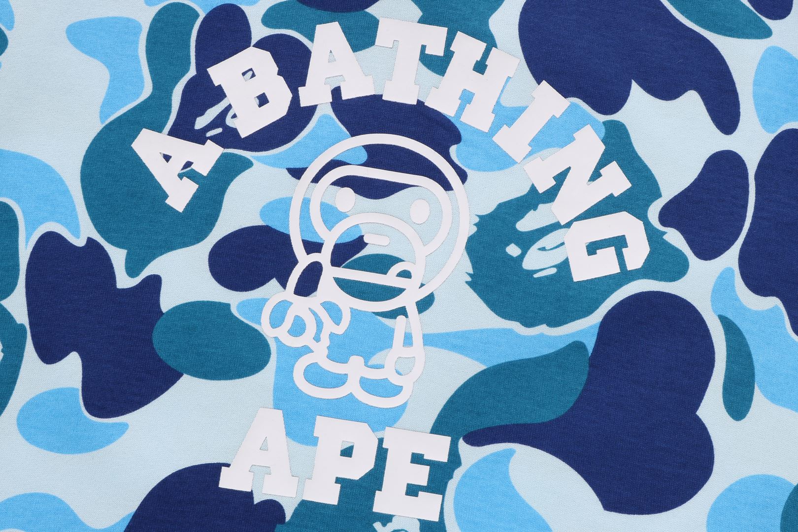 A BATHING APE® Kids Abc Camo Baby Milo College Tee | Bape official