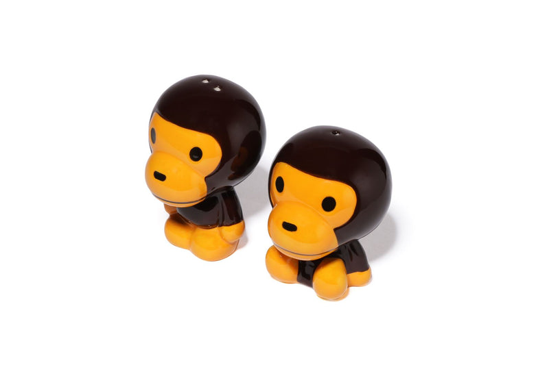 BABY MILO SALT & PEPPER SHAKER