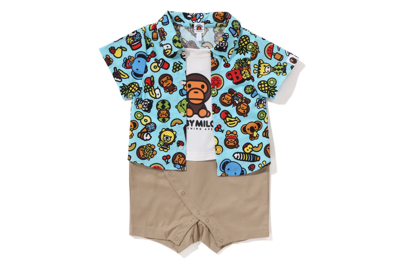 A bathing outlet ape kid