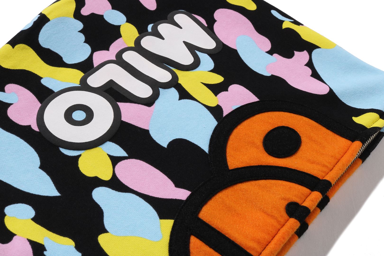 MILO BAPE camo スウェット モモこ ベイプ マイロ ape NEW MULTI CAMO BABY MILO®︎ REGULAR FIT FULL ZIP HOODIE 2026年1月