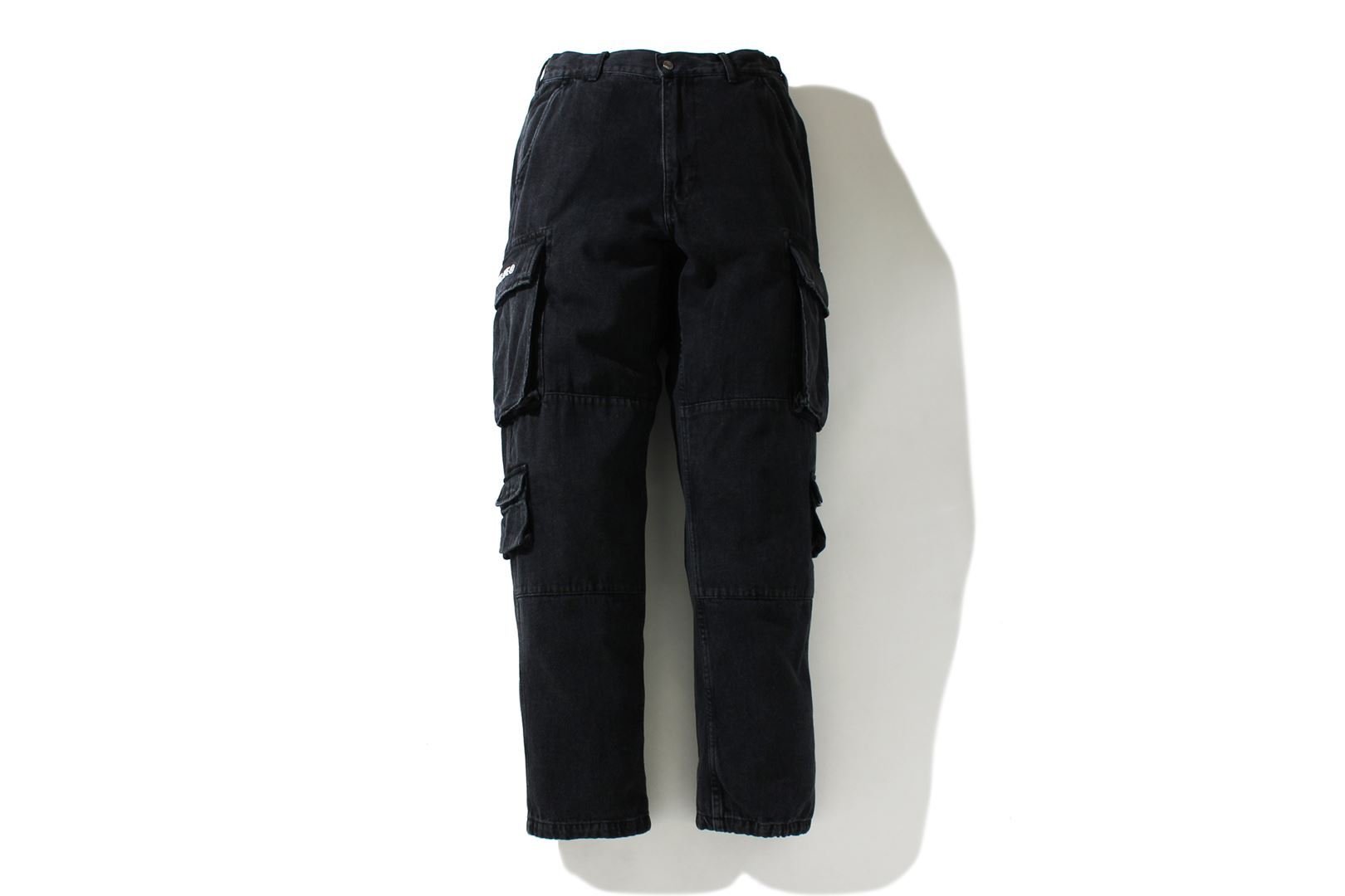 MULTI POCKET LOOSE FIT CARGO DENIM PANTS uk.bape