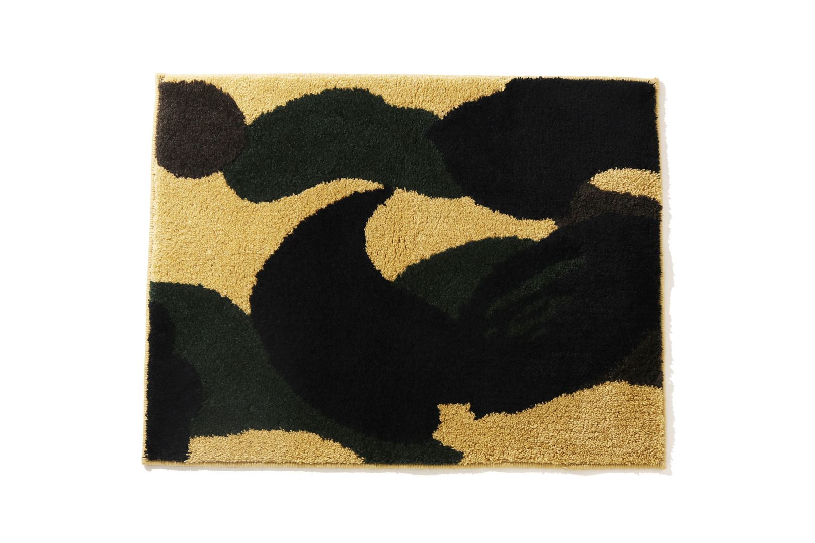 セール格安】 A BATHING APE - BAPE マット ABC CAMO SHARK RUG の通販