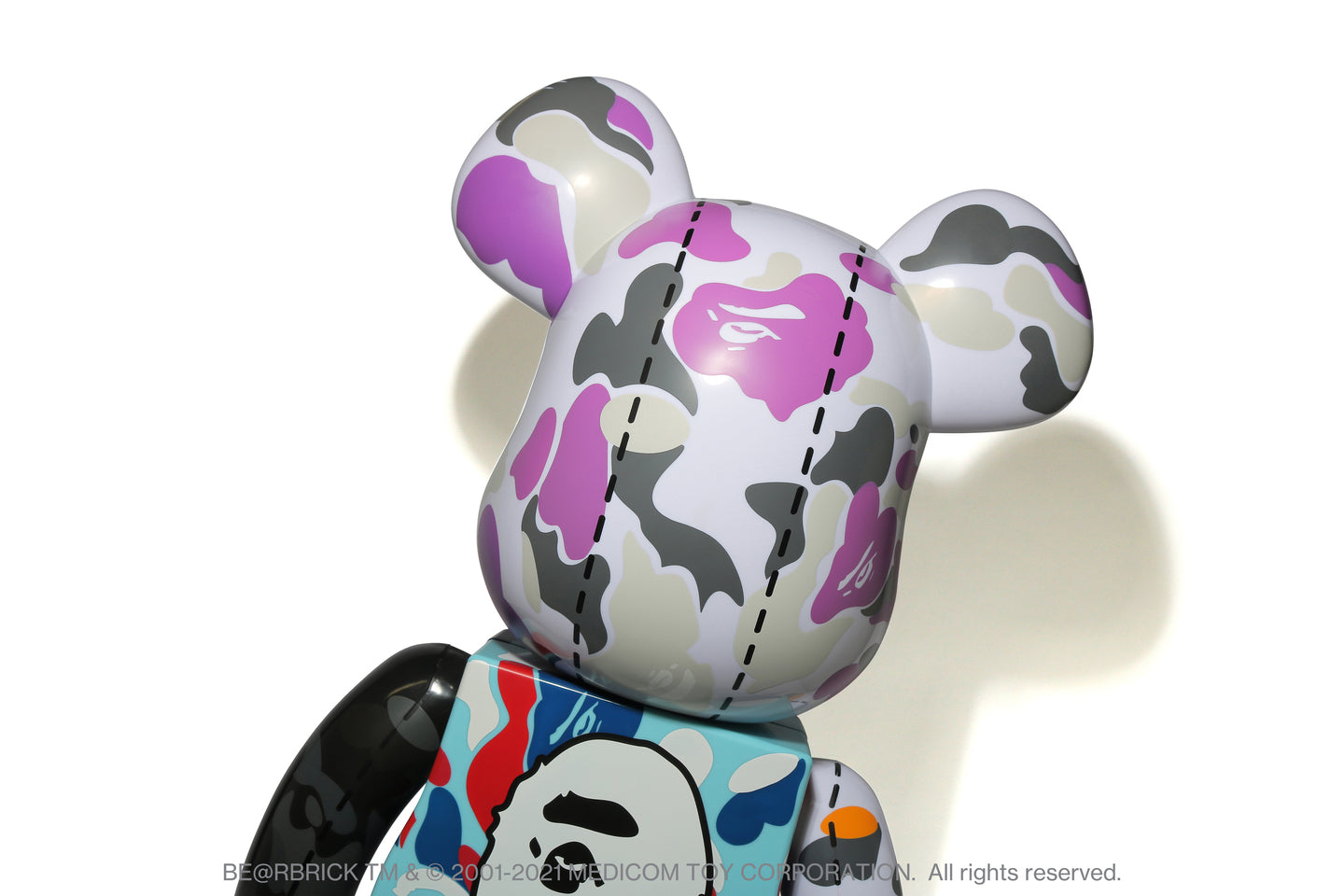 A BATHING APE® 28TH ANNIVERSARY BE@RBRICK BAPE CAMO 1000