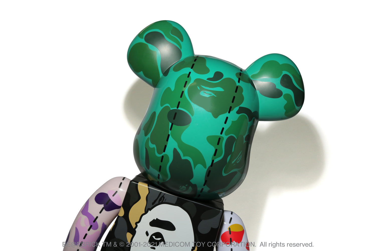 A BATHING APE® 28TH ANNIVERSARY BE@RBRICK BAPE CAMO 1000