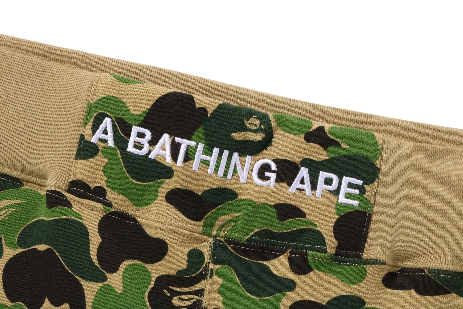 ABC CAMO SWEAT SHORTS uk.bape