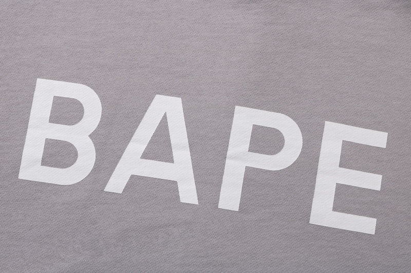 BAPE CLASSIC LOGO LOOSE FIT CREWNECK