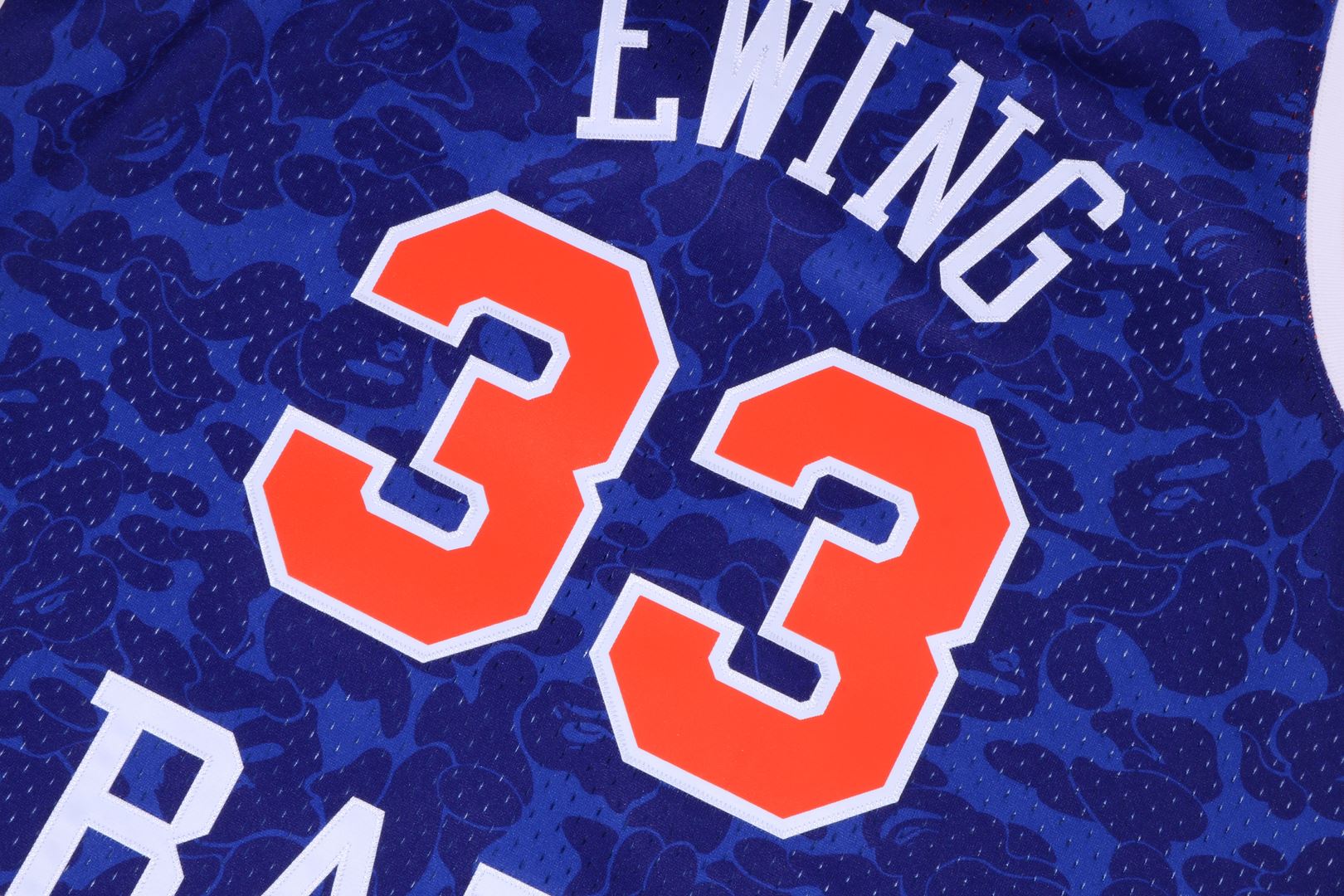 Bape knicks hot sale tee