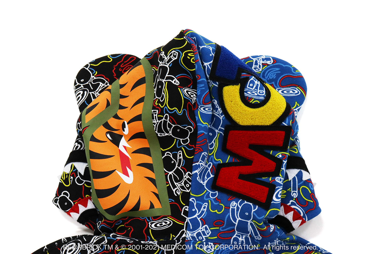 MEDICOM TOY CAMO BE@R SHARK HALF FULL ZIP HOODIE – uk.bape.com