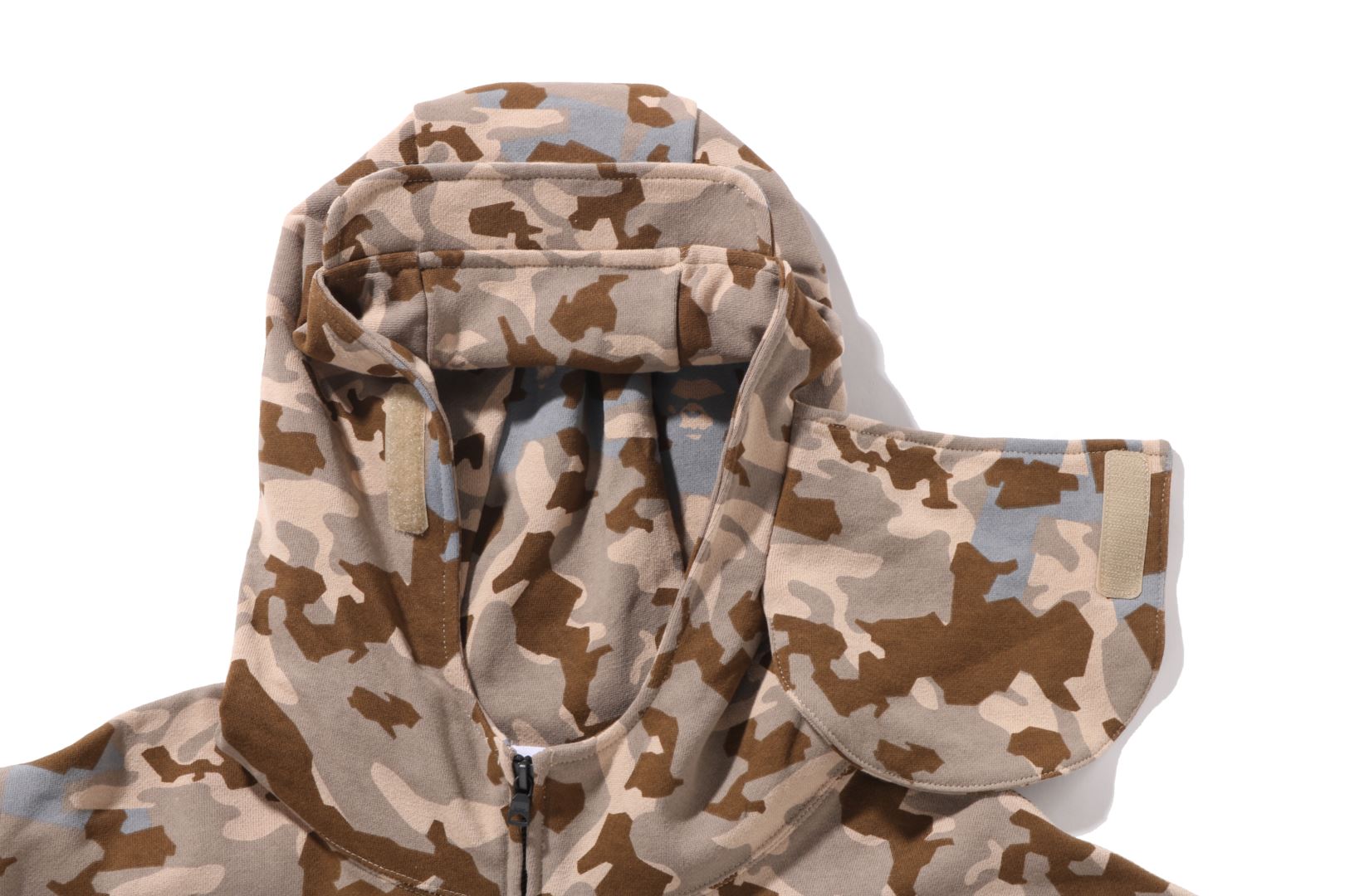 Bape desert sale camo hoodie